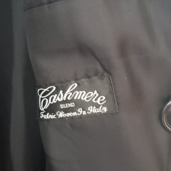 Cashmere wool blend trench coat. - Picture 2 of 5